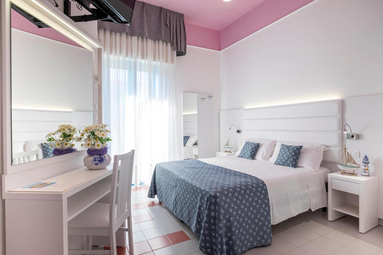 Hotel Eliseo Bellaria-Igea Marina Esterno foto