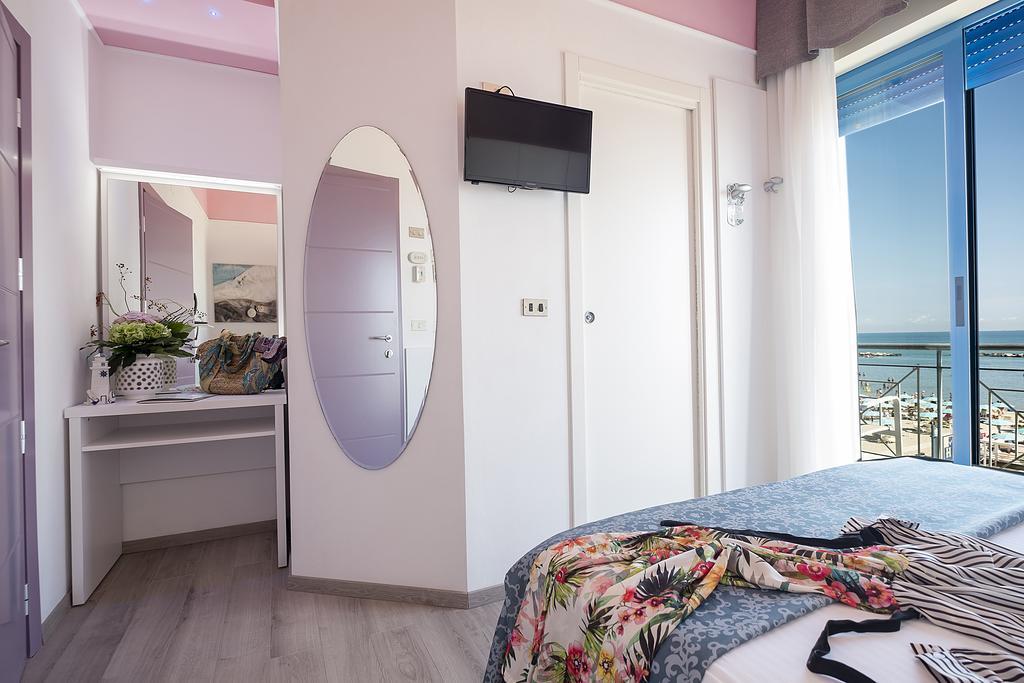 Hotel Eliseo Bellaria-Igea Marina Esterno foto